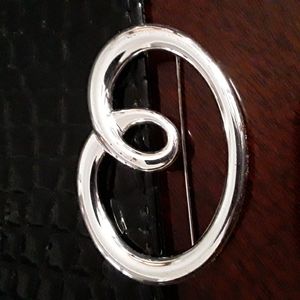 Vtg Monet Pin/Brooch, silver tone